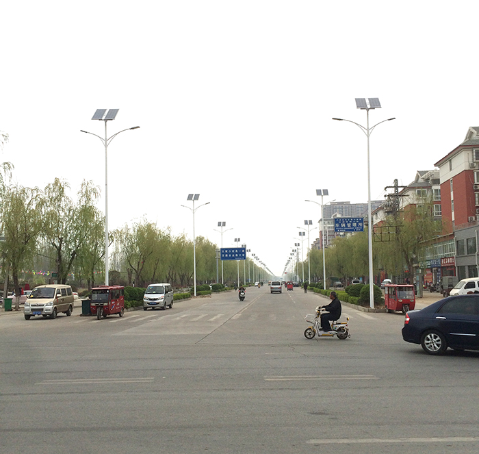 太陽能led路燈_道路太陽能路燈_南德太陽能路燈廠家