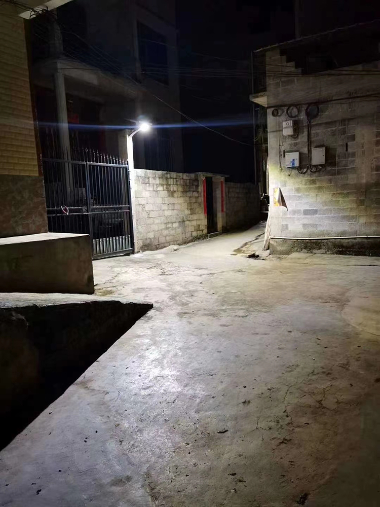 福建太陽能路燈_新農(nóng)村太陽能路燈_南德太陽能路燈系統(tǒng)