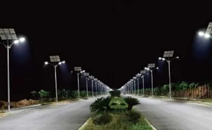 南德太陽(yáng)能路燈 太陽(yáng)能路燈廠家 太陽(yáng)能路燈價(jià)格
